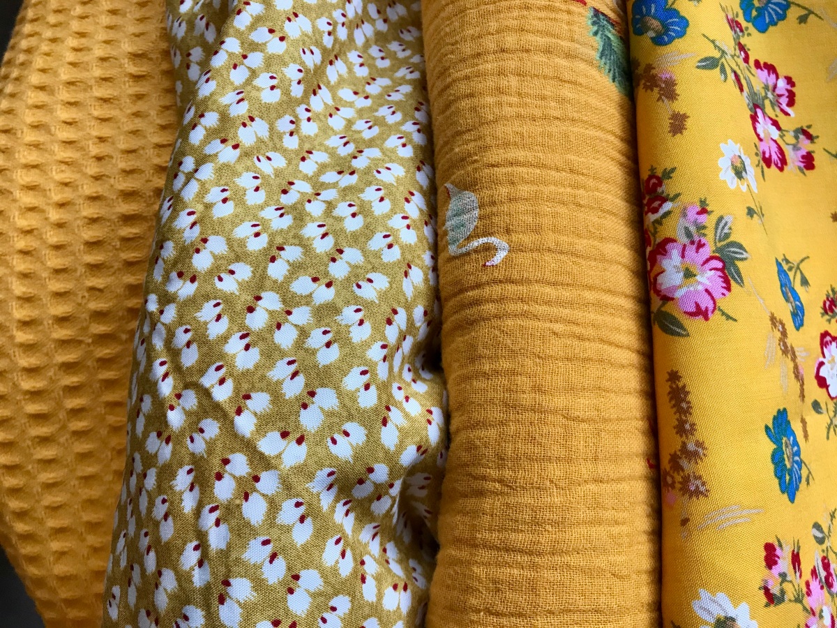 #SewYellowForEndo: Where to buy yellow fabric & DISCOUNTS
